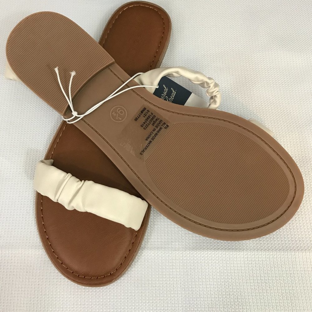 Women's Willow Bone Two Band Scrunched Sandals - Universal Thread - Picture 6 of 11